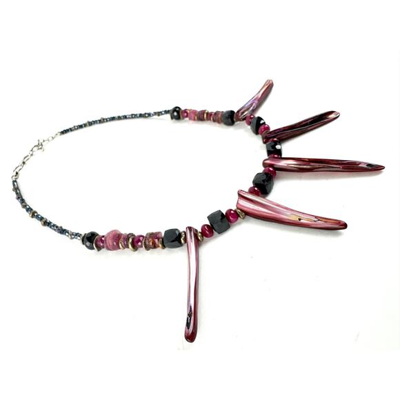Ruby Garnet Pink Tourmaline Abalone Claw Black Spinel Beaded Necklace - Picture 4 of 7